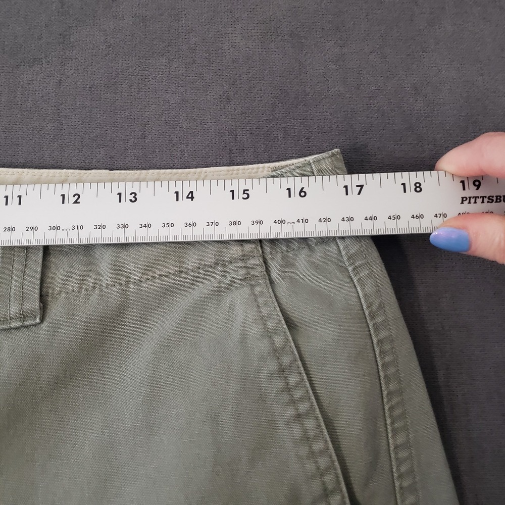 Men's Eddie Bauer Green Cargo Hiking Casual Shorts‎ Size 36 - Picture 3 of 12